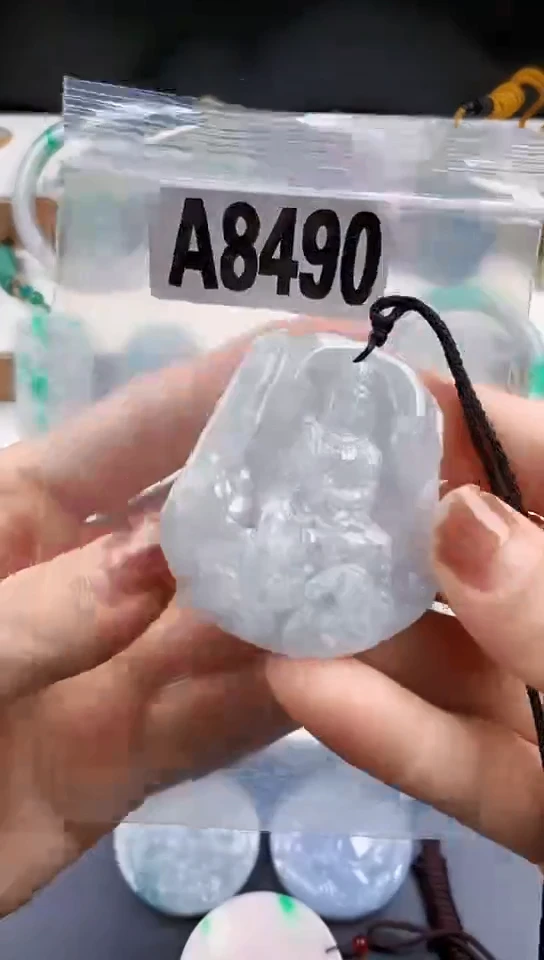 颈饰未镶嵌翡翠天然翡翠吊坠挂件