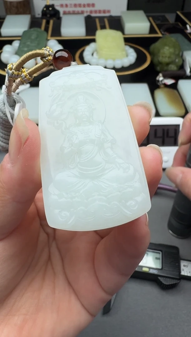 颈饰未镶嵌和田玉4