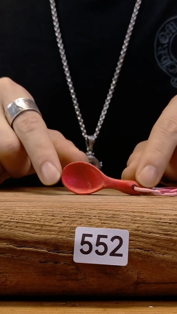 552哈哈哈哈哈哈彩虹