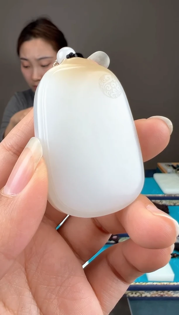 【闪购商品】和田玉颈饰未镶嵌1