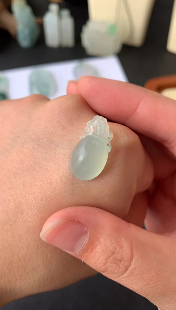 【闪购商品】定制翡翠未镶嵌翡翠