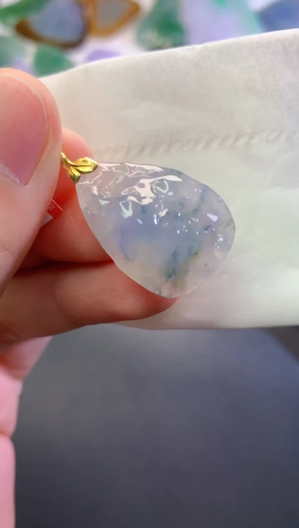 翡翠未镶嵌吊坠(不含链)1464