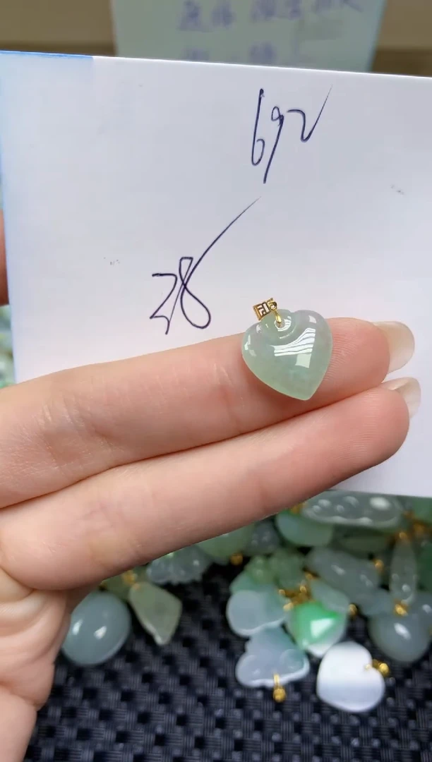 【闪购商品】翡翠颈饰18K金镶嵌天然缅甸A货翡翠