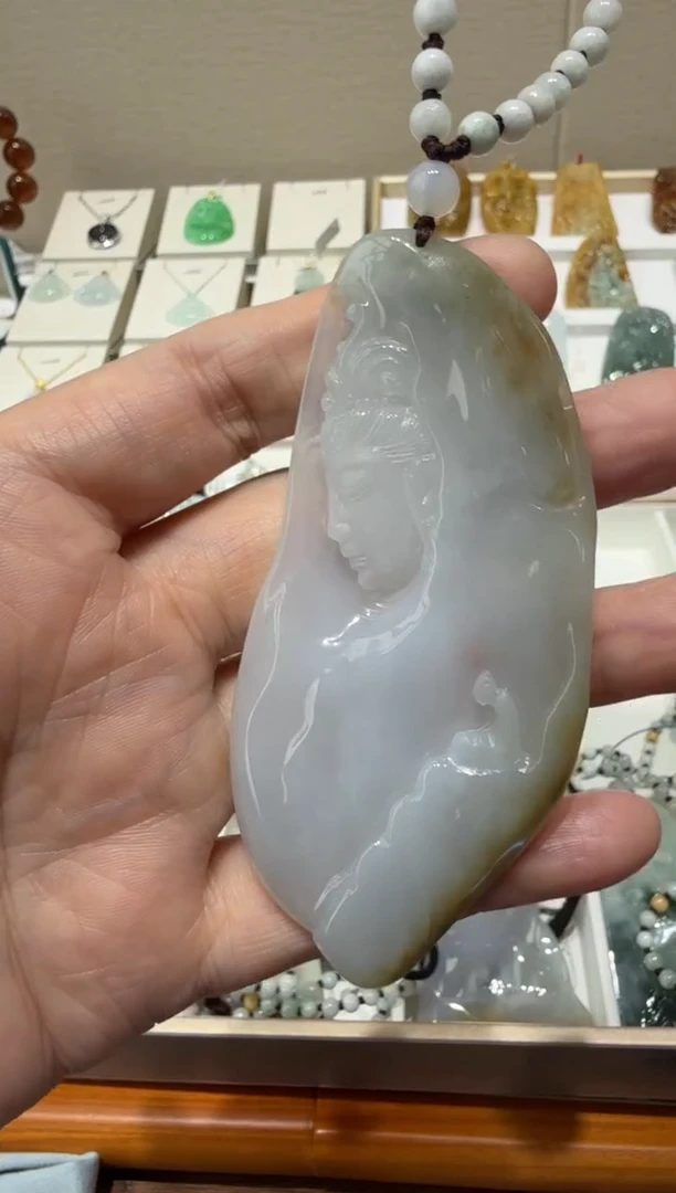 未镶嵌挂件翡翠和*A货翡翠多样性孤品国雕谢林工