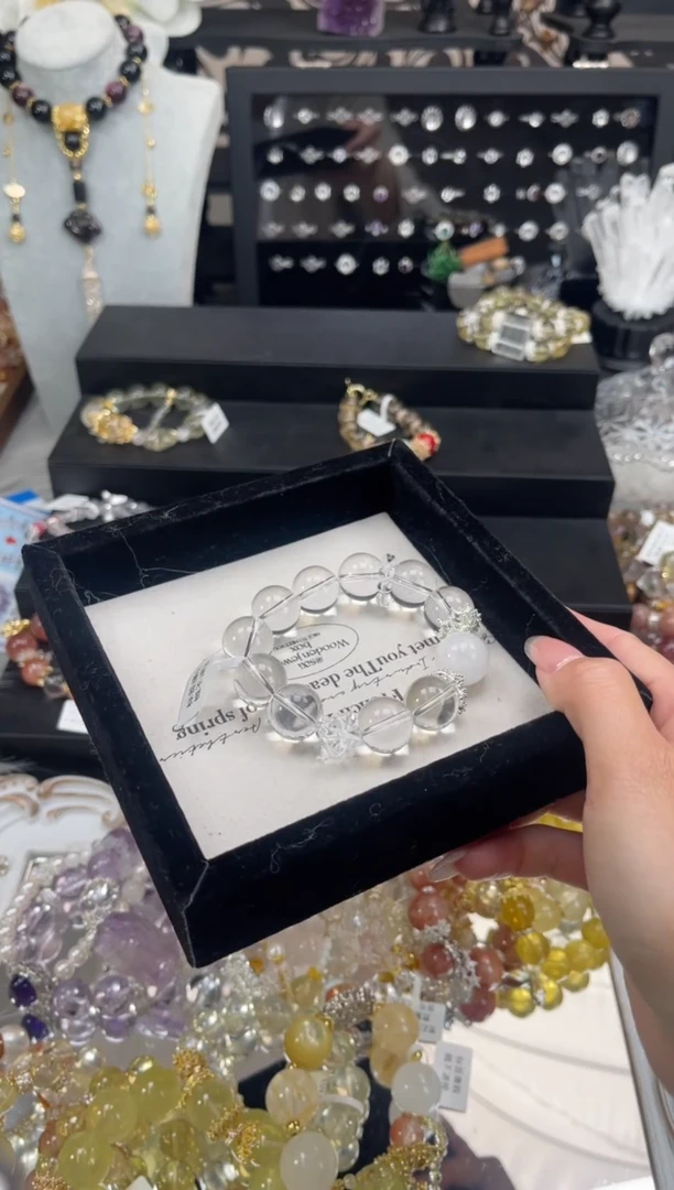 【闪购商品】水晶手链未镶嵌天然水晶 多样性发货