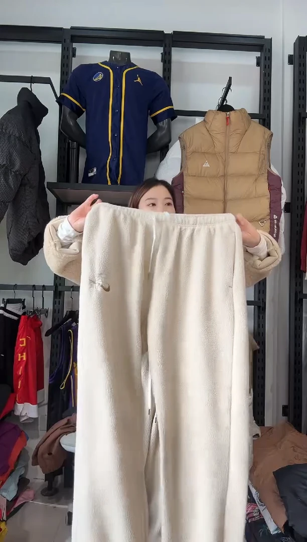 3267闪购编码  运动卫衣裤以直播间过款为准 尺码  xl