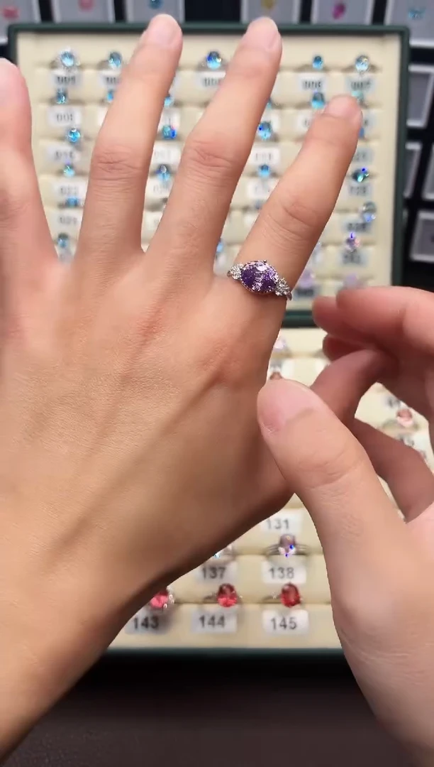 戒指彩色蓝宝石银S925镶嵌111