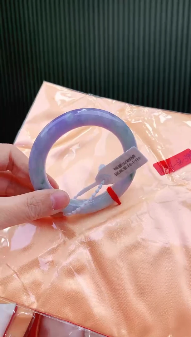 未镶嵌手镯翡翠58+