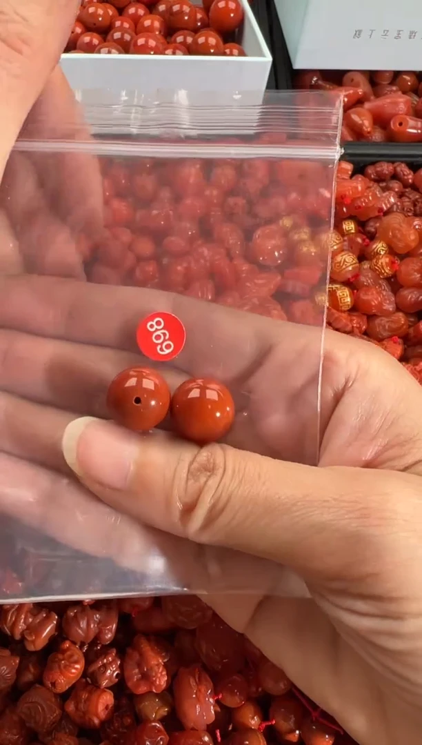 【闪购商品】南红玛瑙颈饰未镶嵌1