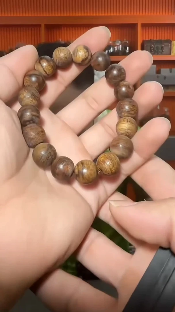 沉香手串145号单圈1.3多样性发一