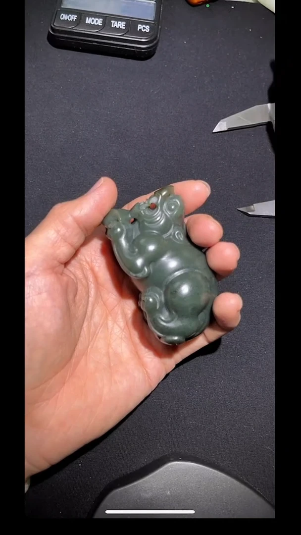 和田玉未镶嵌把件pz608-90貔貅把件