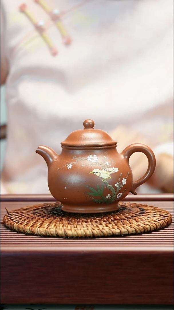 茶壶紫砂南山红 潘华娣制  高潘壶  200cc