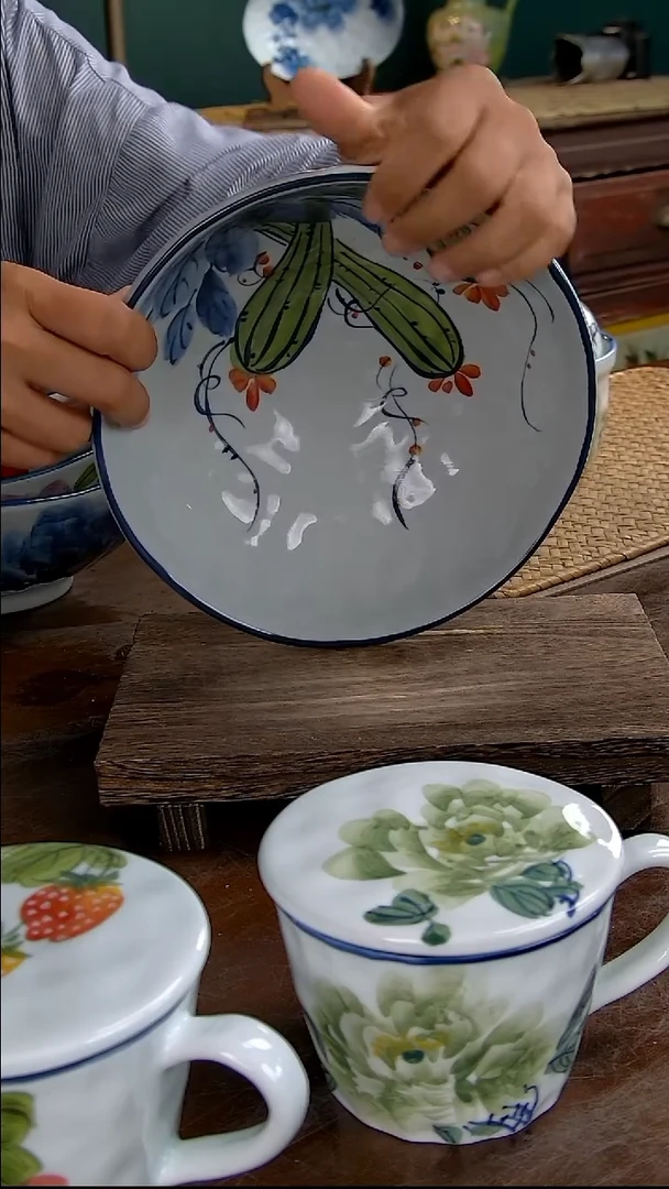 瓷片8英寸锤纹大碗-丝瓜