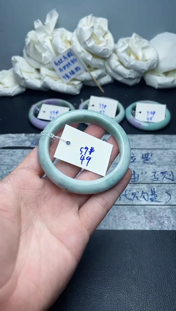 未镶嵌手镯翡翠49