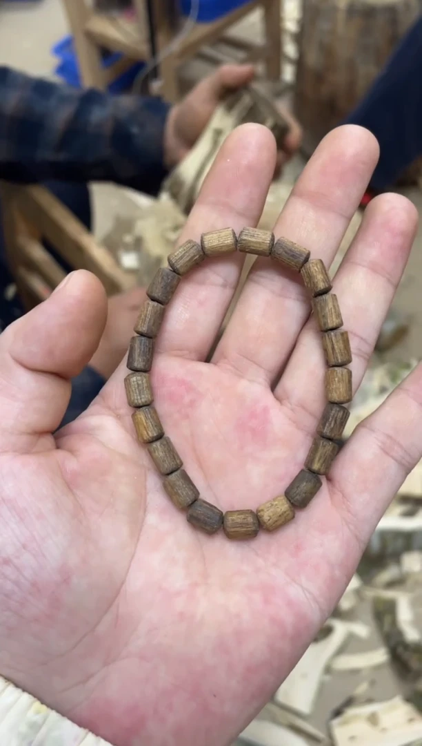 沉香手串嘉****界棋楠沉香手串 多样性发货1串