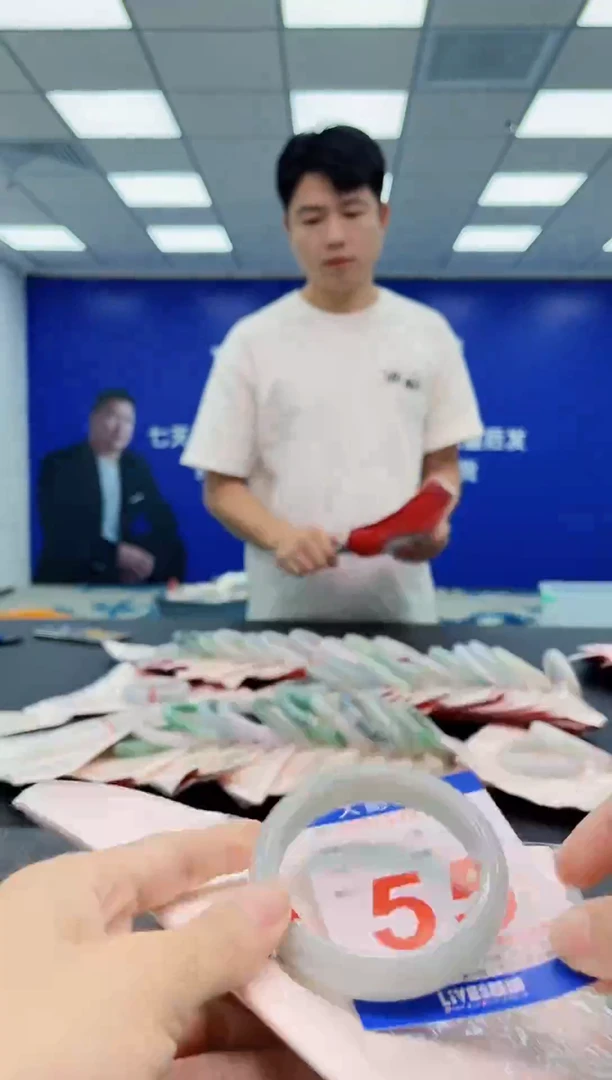 翡翠手镯未镶嵌AAAAAAAAAAAAAAAA