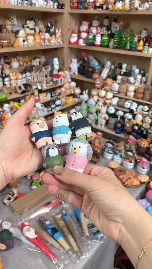 木手工木雕五剑客小动物摆件