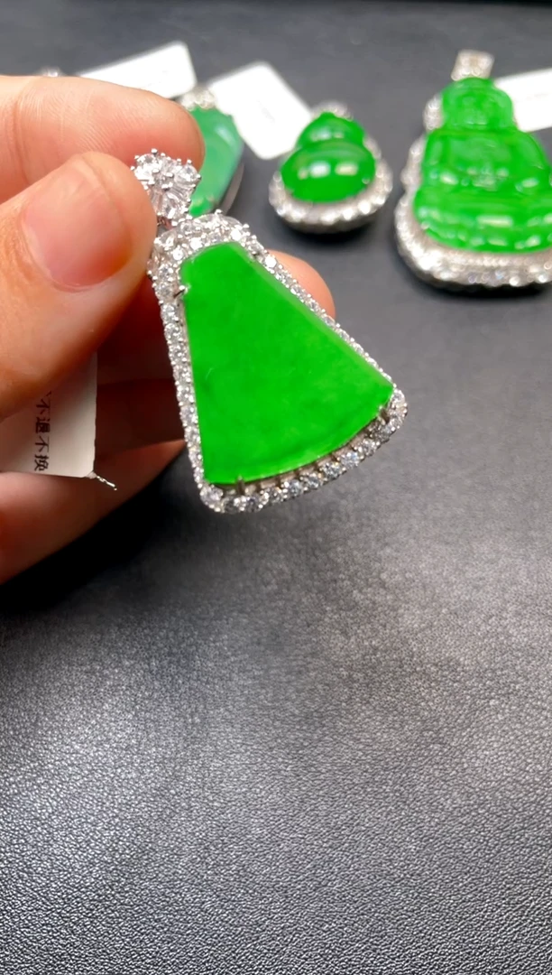 吊坠(不含链)银S925镶嵌翡翠吊坠