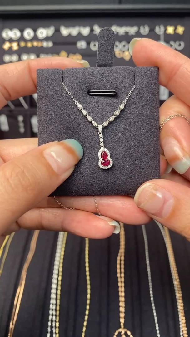 【闪购商品】钻石颈饰18K金镶嵌红宝钻石项链