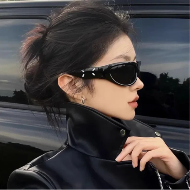 2025新款时尚发箍墨镜女防风街拍眼镜酷男女辣妹太阳镜防紫外线