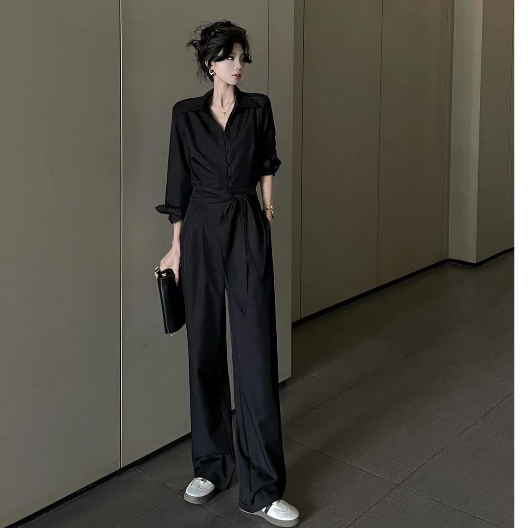 早春法式小众设计感气质上衣黑色时尚高腰束腰裤子套装两件套女