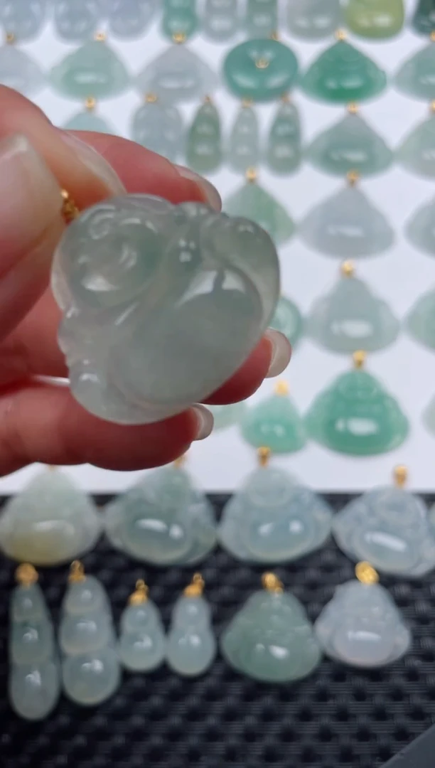 【闪购商品】翡翠颈饰18K金镶嵌天然缅甸翡翠