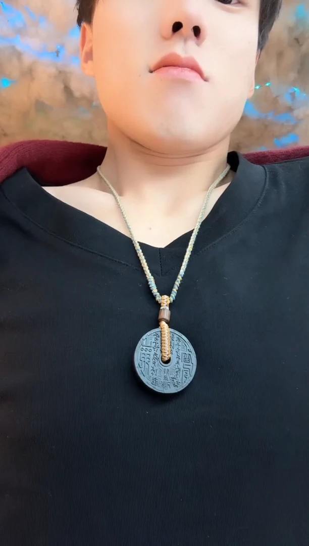 【闪购商品】蛇纹石玉颈饰未镶嵌多样性发其一