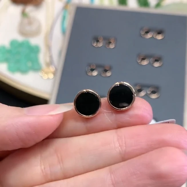 墨翠圆牌耳钉-18k金-ZW78-AQ|CMC4