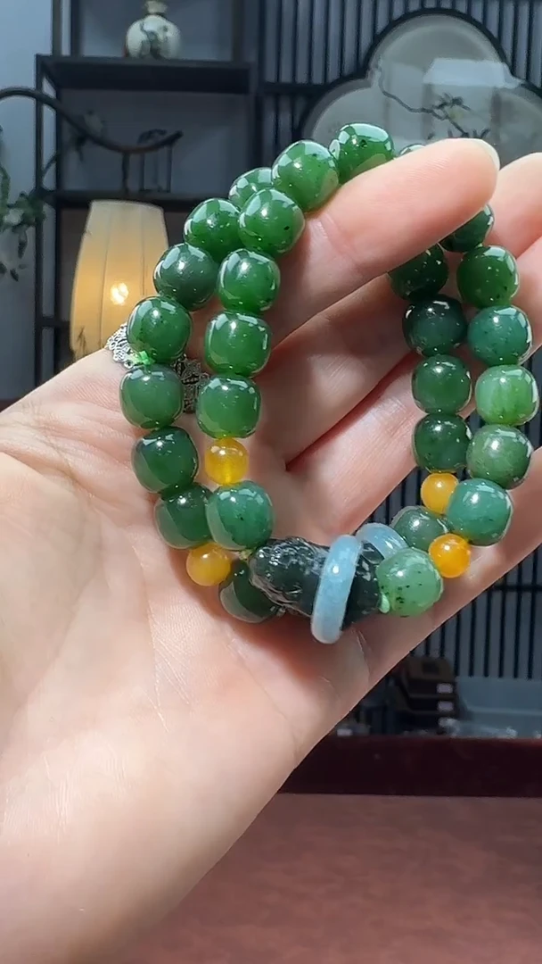 未镶嵌手链和田玉  B6457 多样性发货其一