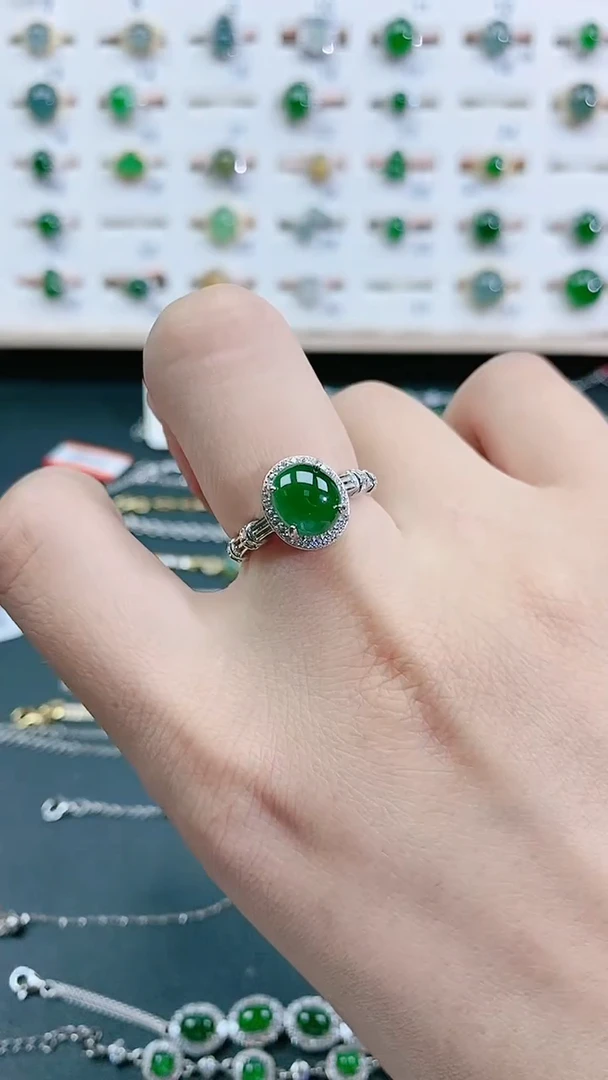 翡翠戒指银S925镶嵌天然翡翠