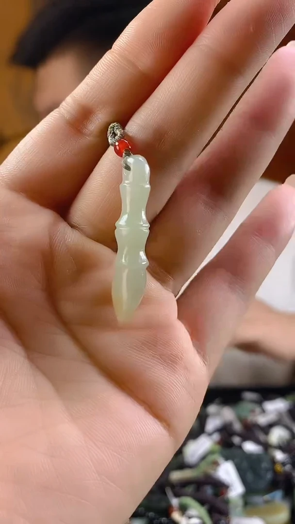 和田玉未镶嵌颈饰多样性发货，拍一发一