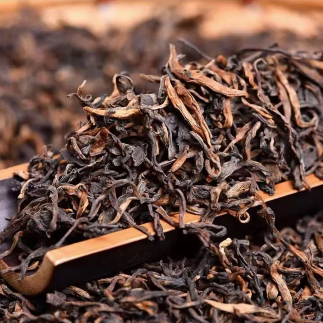 2016年（布朗熟茶）陈年古树原料 普洱熟茶散料