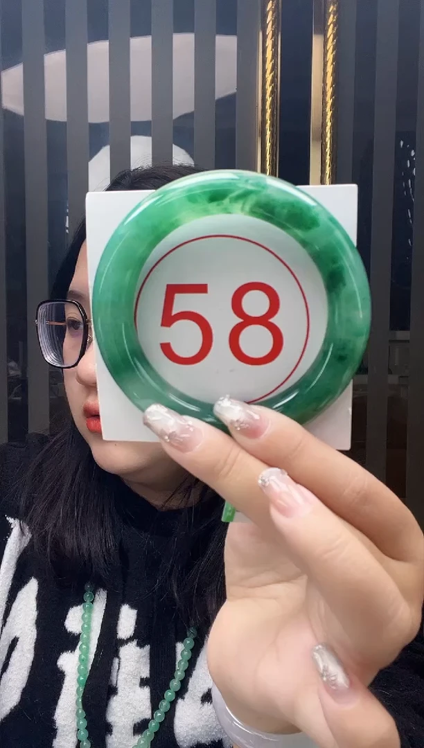 未镶嵌手镯石英质玉29