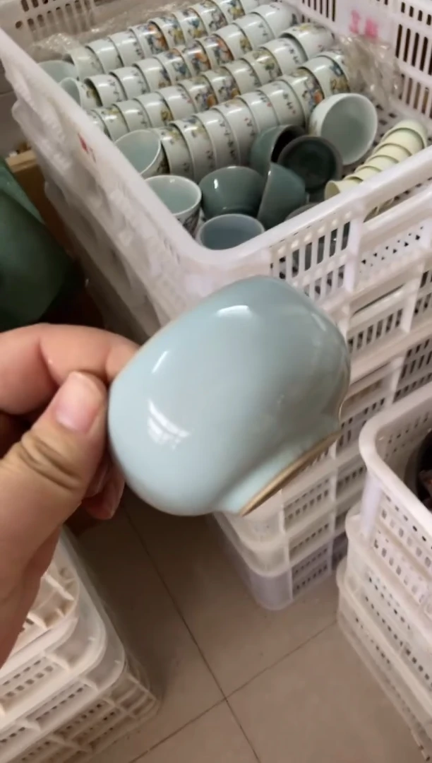 无运费险有瑕疵的摄影的产品有使用过的痕迹有点脏介意勿拍