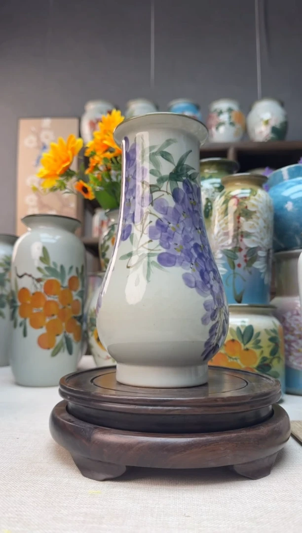 【闪购商品】瓶景德镇手绘陶瓷花瓶底部无孔高23口8左右