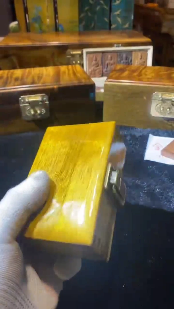 金丝楠木制品厚烟盒173