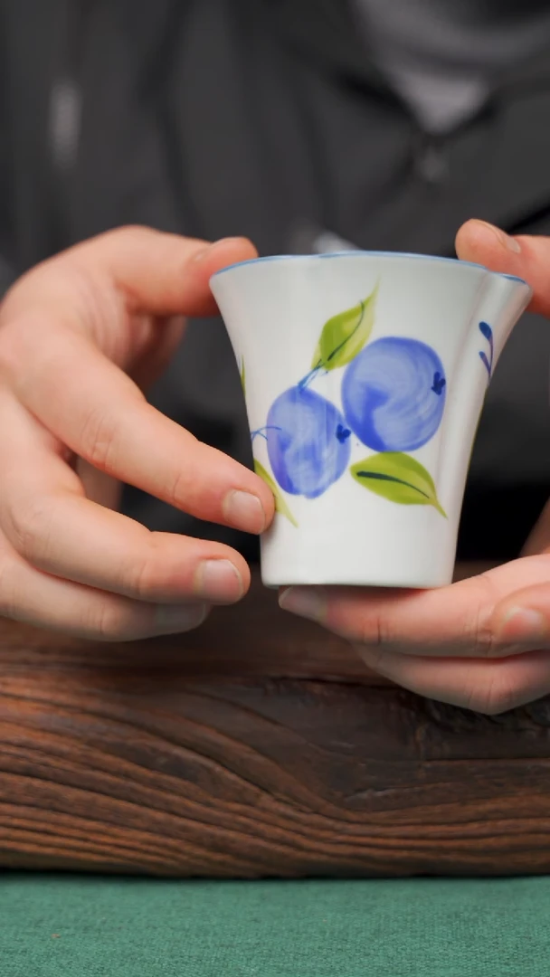 【闪购商品】瓷片24寻一缕瓷香杯釉下手工手绘瓷器