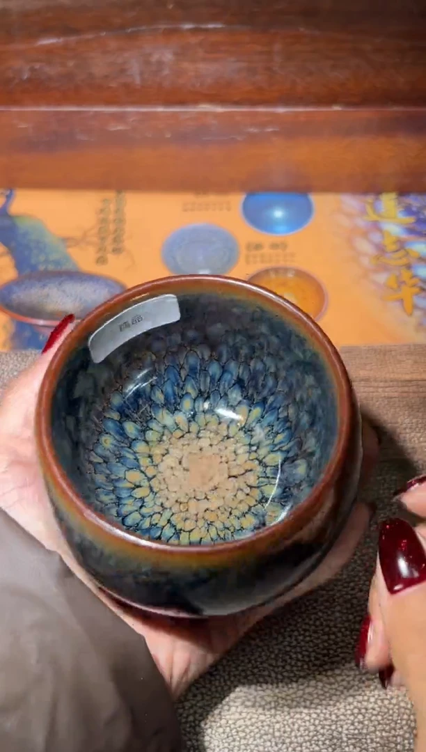茶盏七彩孔雀创始人连志华老师22