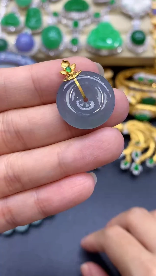 颈饰18K金镶嵌翡翠210-中国好珍宝