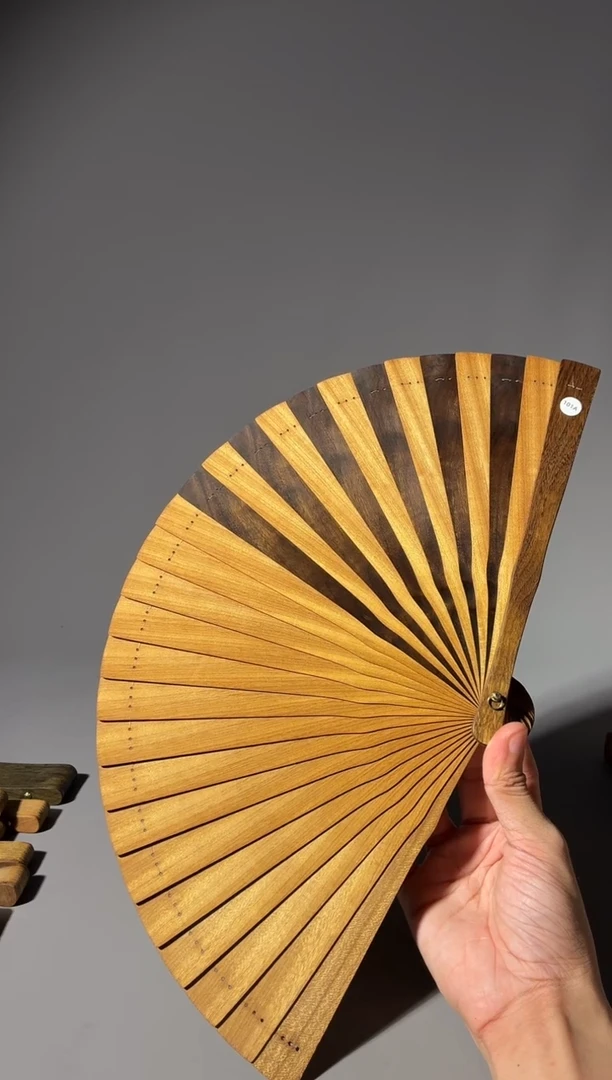 其他楠木（金丝楠）小*101号21cm小叶桢楠扇子