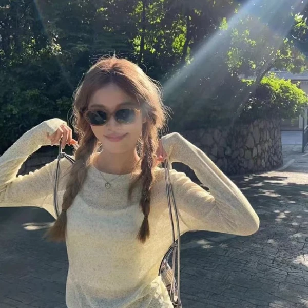 绿色薄款微透长袖防晒衫女夏季外搭防晒罩衫修身显瘦辣妹针织上衣