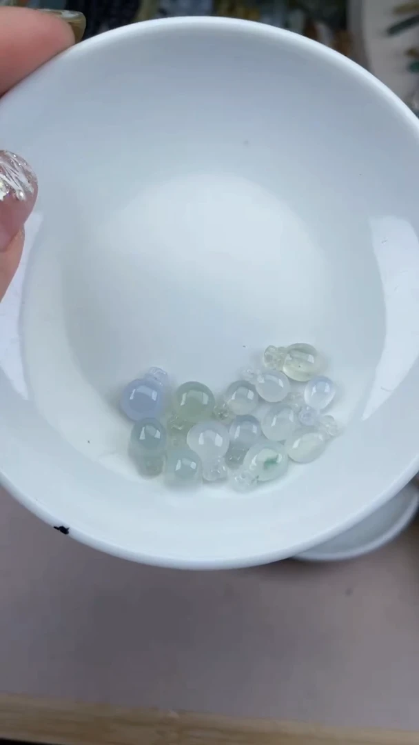 【闪购商品】翡翠颈饰未镶嵌缅甸天然翡翠（12+1个）61