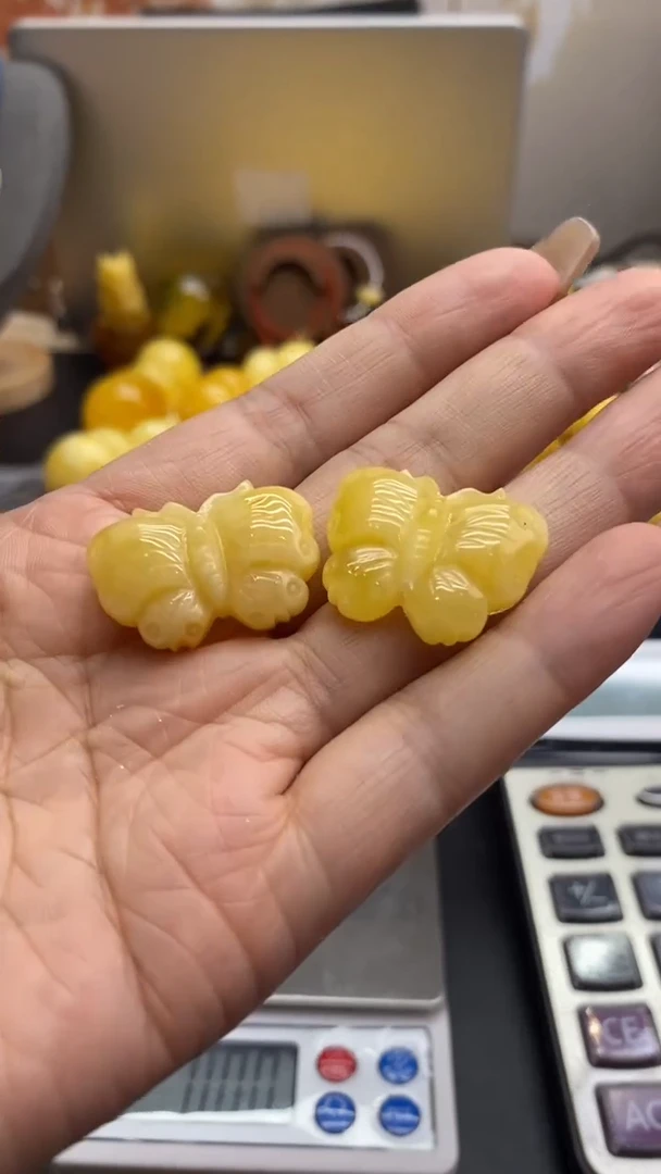 琥珀未镶嵌珠宝奇石2427多样性发其一默认有瑕