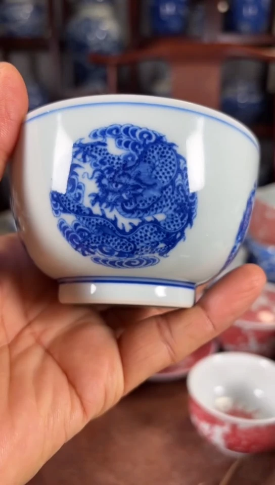 柴窑青花团龙杯杯