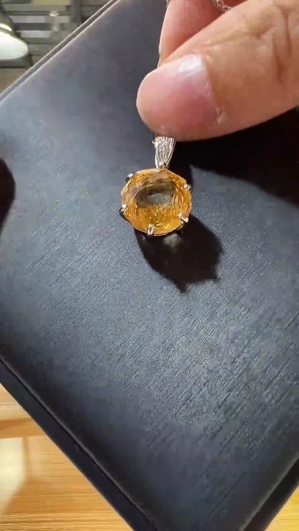 吊坠(赠链)未镶嵌水晶优020 多样性发一件