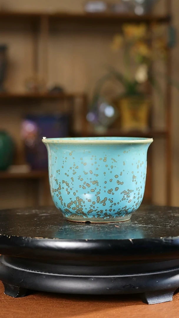 064新款【限时买三免一活动】4.5寸矮金钟8.5x8cm