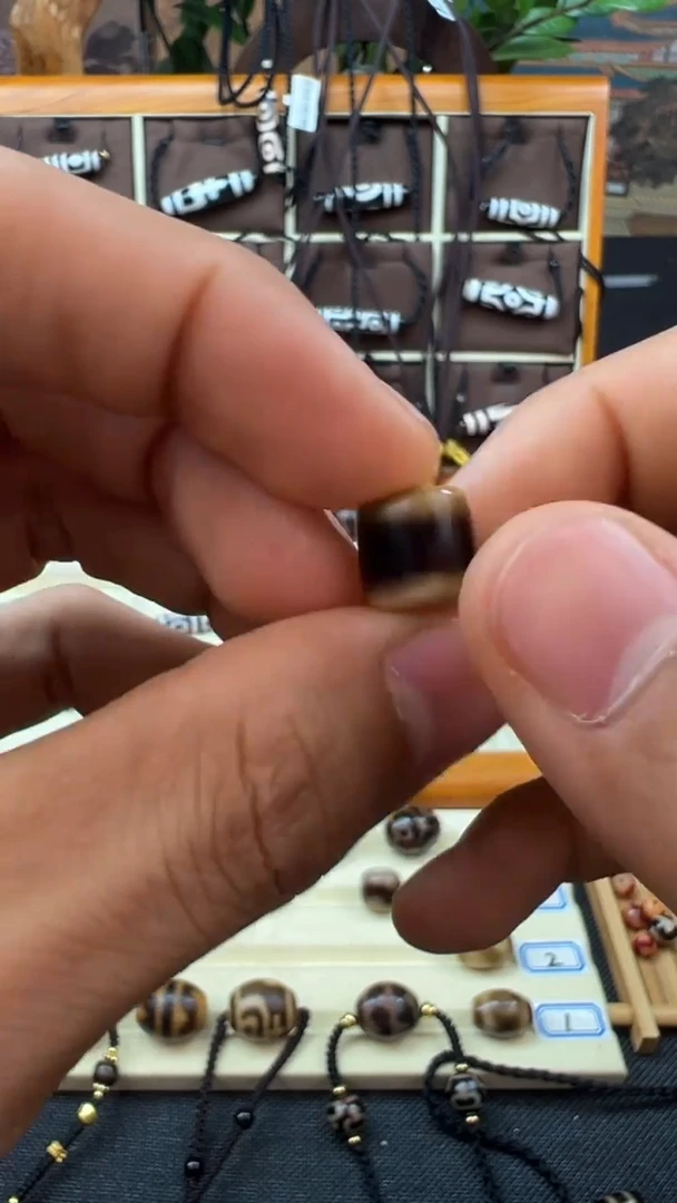 未镶嵌颈饰玛瑙/玉髓（覆膜）34.(微瑕随机)