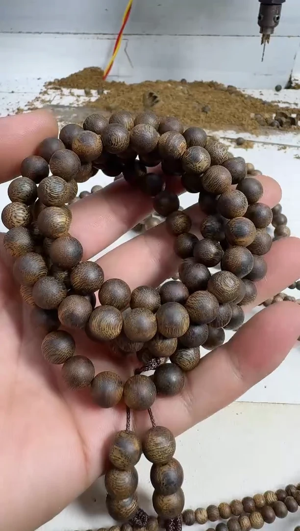 【闪购商品】沉香手串乌身0.9规格多圈40克