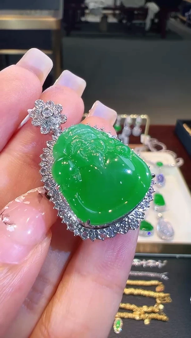 翡翠18K金镶嵌吊坠(不含链)翡翠