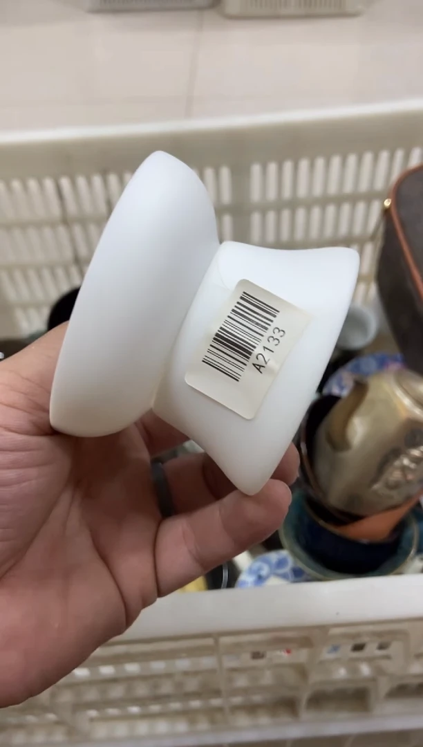 无运费险有瑕疵的摄影的产品有使用过的痕迹有点脏介意勿拍